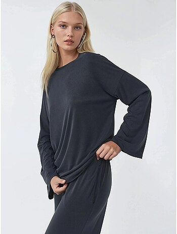 Blusa de manga larga con cuello redondo y ajuste relajado busem