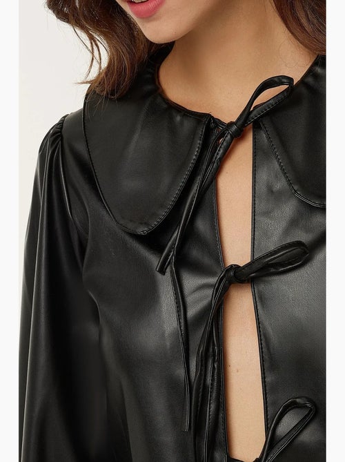 Blusa de manga larga de piel sintética con lazo hiccup - Kiabi