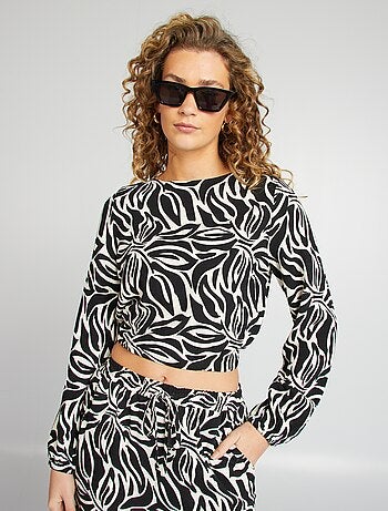 Blusa de manga larga y cuello redondo con estampado