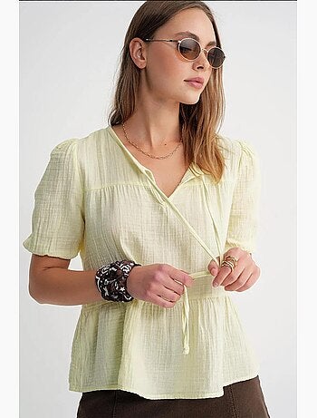 Blusa de muselina texturizada con cuello redondo y ribete mixray