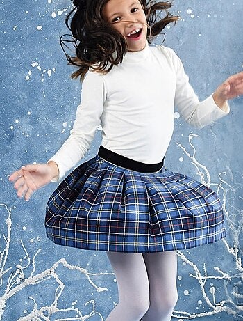 Blusa de Navidad para Niña | Estampado Fantasía Pingüino | Cuello CLAUDINE