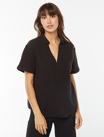 Blusa de punto de crepé con cuello de polo