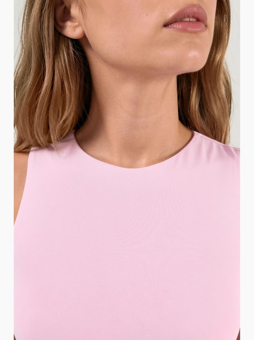 Blusa de punto sin mangas con cuello barco busem - Kiabi Blusa de punto sin mangas con cuello barco busem - Kiabi