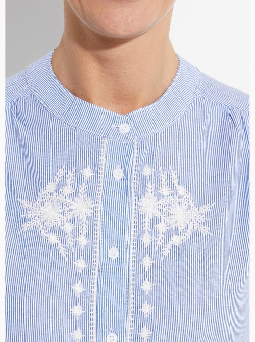 Blusa de rayas con cuello redondo y bordado - AFIBEL - Kiabi