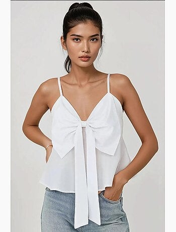 Blusa de tacto suave con escote en v y detalle de lazo hiccup