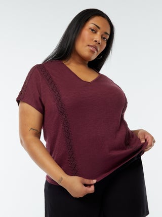 Blusa de tejido de crepé con bordados