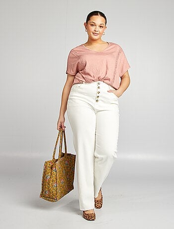Blusa de tejido de crepé con bordados