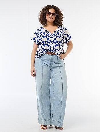 Blusa de tejido gofrado con manga corta