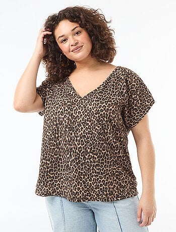 Blusa de tejido gofrado con manga corta