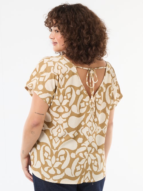 Blusa de tejido gofrado con manga corta - Kiabi