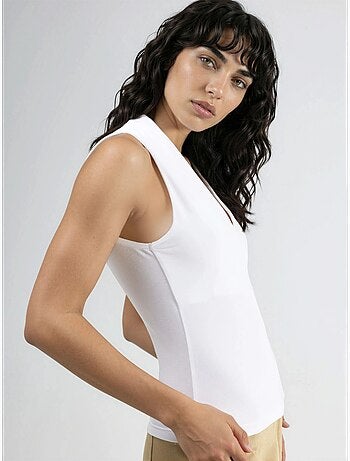 Blusa drapeada sin mangas con cuello en v busem