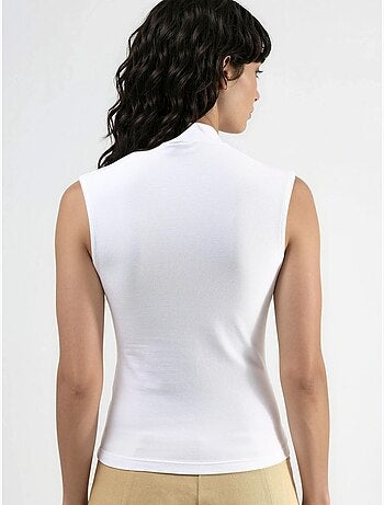 Blusa drapeada sin mangas con cuello en v busem