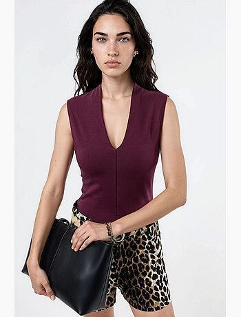 Blusa drapeada sin mangas con cuello en v busem