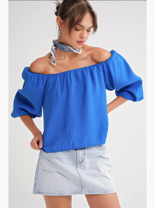 Blusa fina de modal y poliéster con cuello madonna y detalle de volante mixray - Kiabi