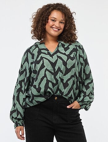 Blusa fluida con cuello mao 'Only Carmakoma'