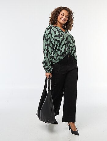 Blusa fluida con cuello mao 'Only Carmakoma'