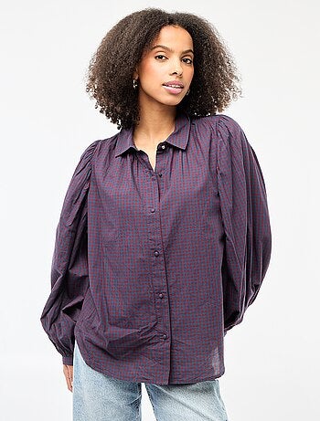 Blusa fluida con estampado de cuadros