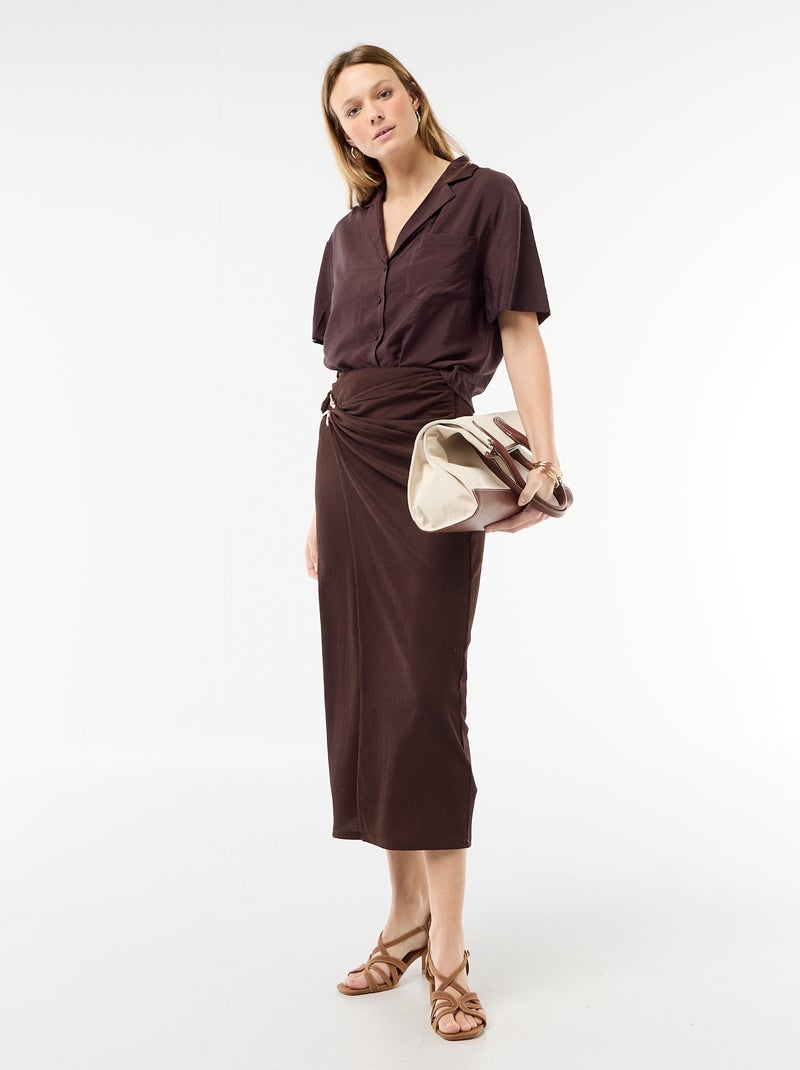 Blusa fluida de manga corta Marron - Kiabi