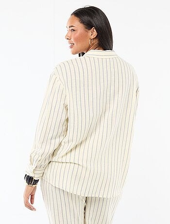 Blusa fluida de manga larga