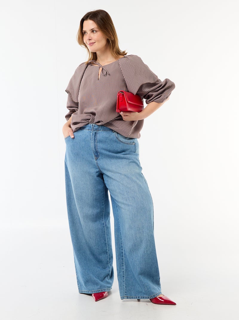 Blusa fluida de manga larga con volante grande en el cuello Marron - Kiabi