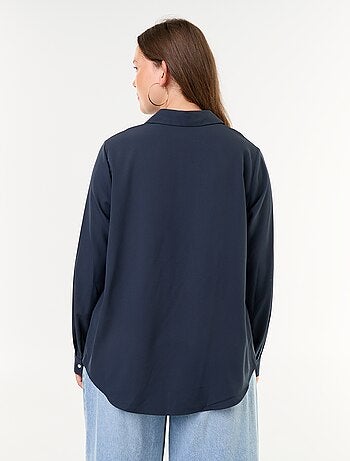 Blusa fluida lisa