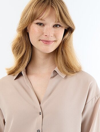 Blusa fluida lisa
