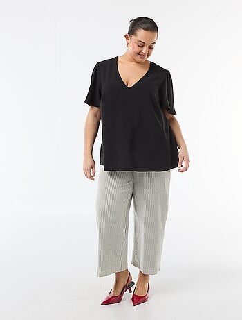 Blusa fluida lisa de manga corta