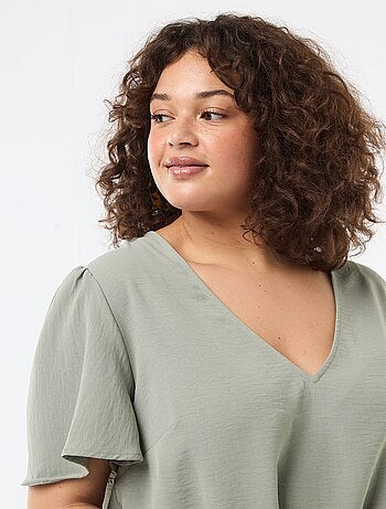 Blusa fluida lisa de manga corta