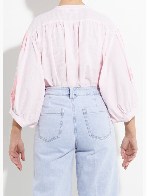 Blusa holgada de cuadros vichy con bordado neón - AFIBEL - Kiabi