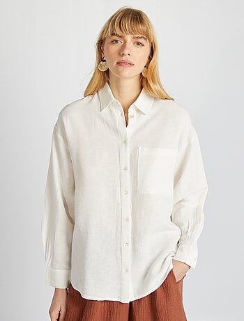 Blusa larga con bolsillo en el pecho con un 20 % de lino