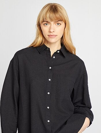 Blusa larga con bolsillo en el pecho con un 20 % de lino