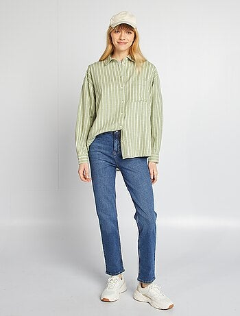 Blusa larga con bolsillo en el pecho con un 20 % de lino