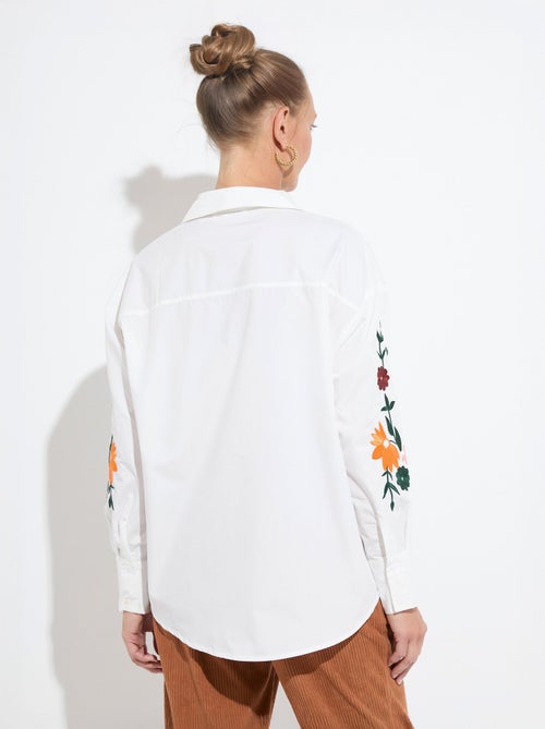 Blusa larga de polialgodón bordada con botones - Afibel - Kiabi