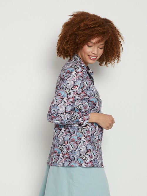 Blusa larga estampado paisley con botones automáticos - Afibel - Kiabi