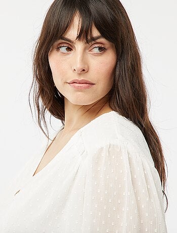Blusa ligera con volante de plumeti