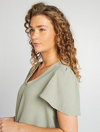 Blusa ligera con volante