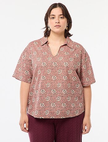 Blusa ligera de manga corta con motivo