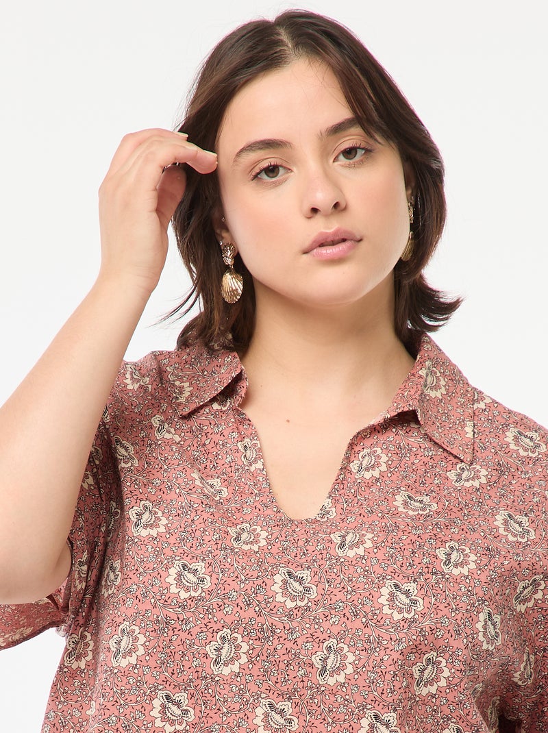 Blusa ligera de manga corta con motivo Rosa - Kiabi