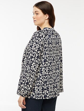 Blusa ligera de manga larga con motivo