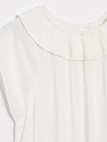 Blusa ligera sin mangas lisa