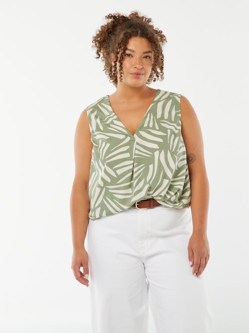Blusa lisa con costura de fantasía en el cuello - Kiabi