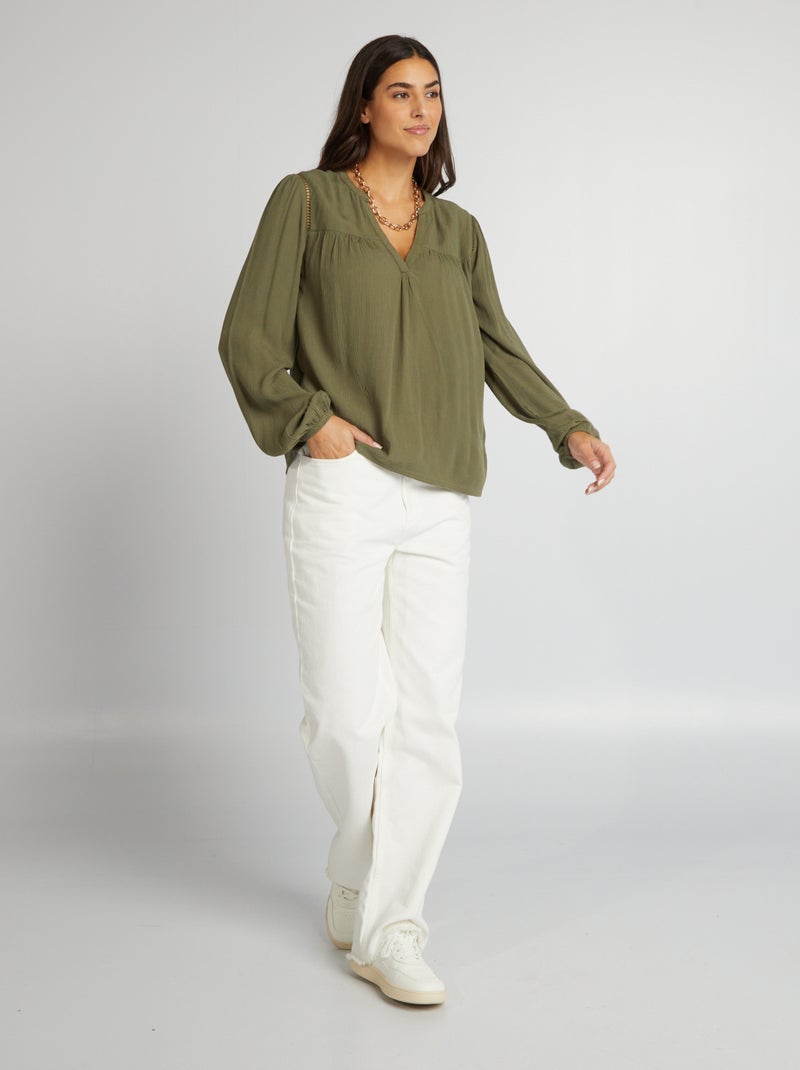 Blusa lisa con cuello de pico KAKI - Kiabi