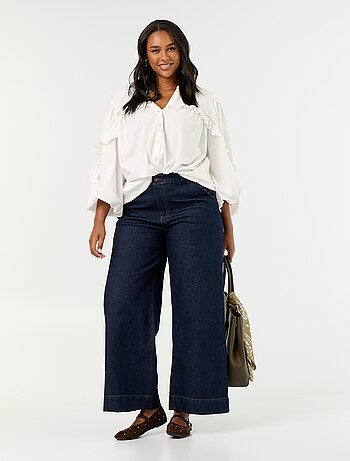 Blusa lisa con volantes