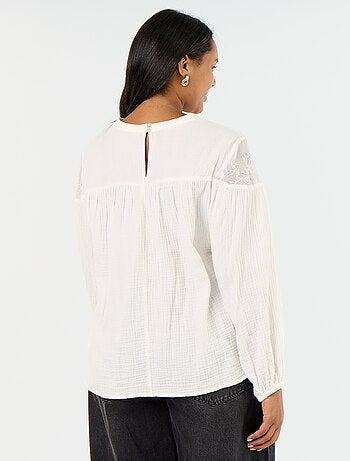 Blusa lisa de gasa de algodón y encaje