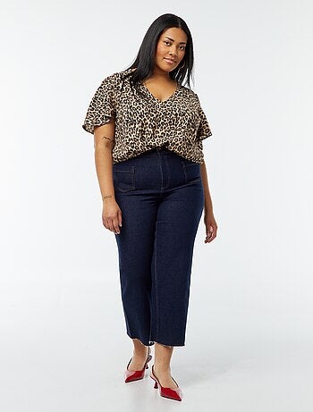 Blusa lisa de manga corta