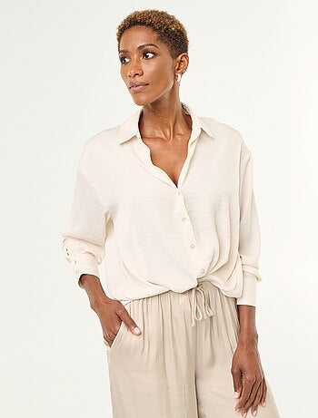 Blusa lisa satinada