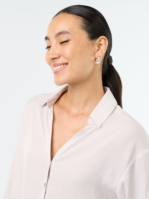 Blusa lisa satinada - Kiabi Blusa lisa satinada - Kiabi