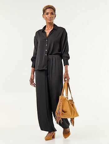 Blusa lisa satinada