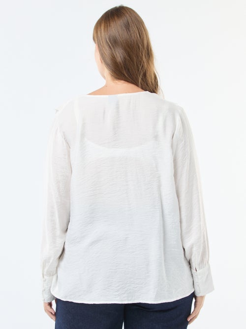 Blusa satinada con cuello Claudine 'Vero Moda' - Kiabi
