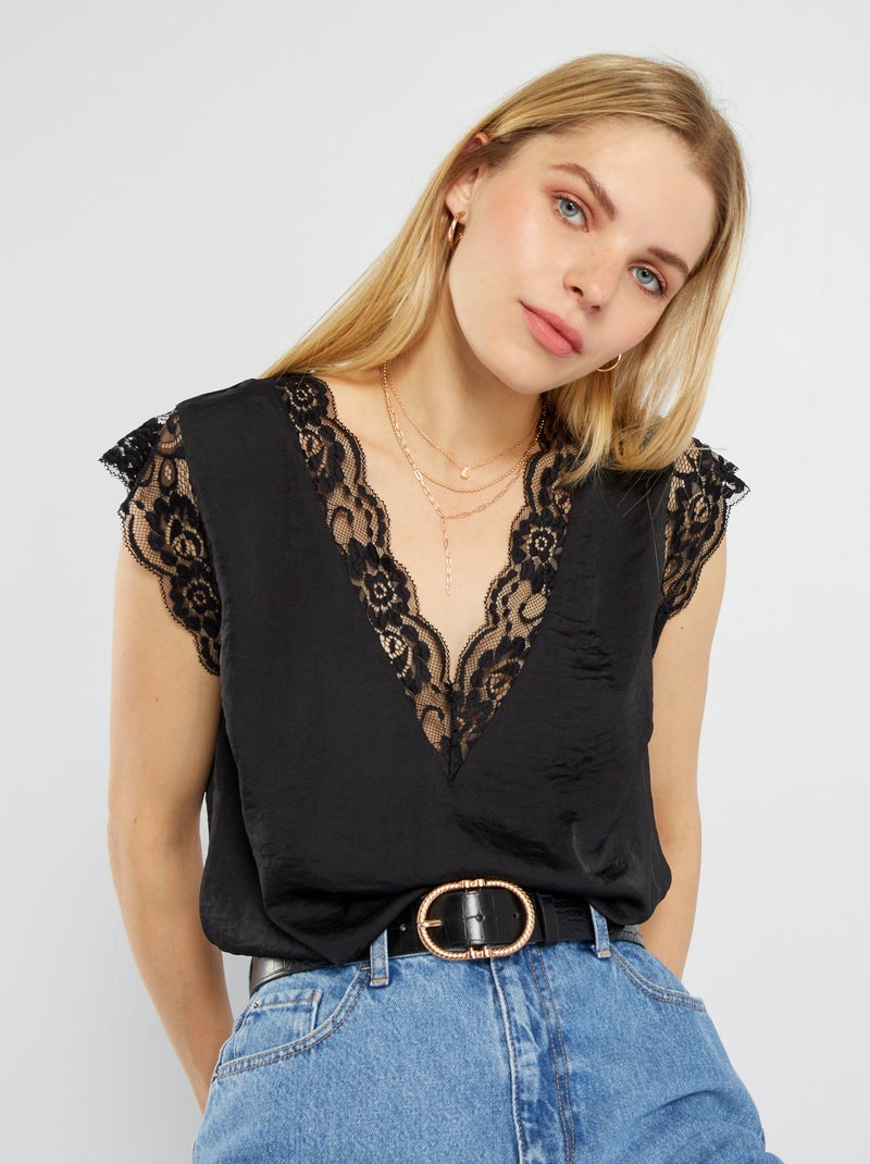 Blusa satinada con encaje Negro - Kiabi